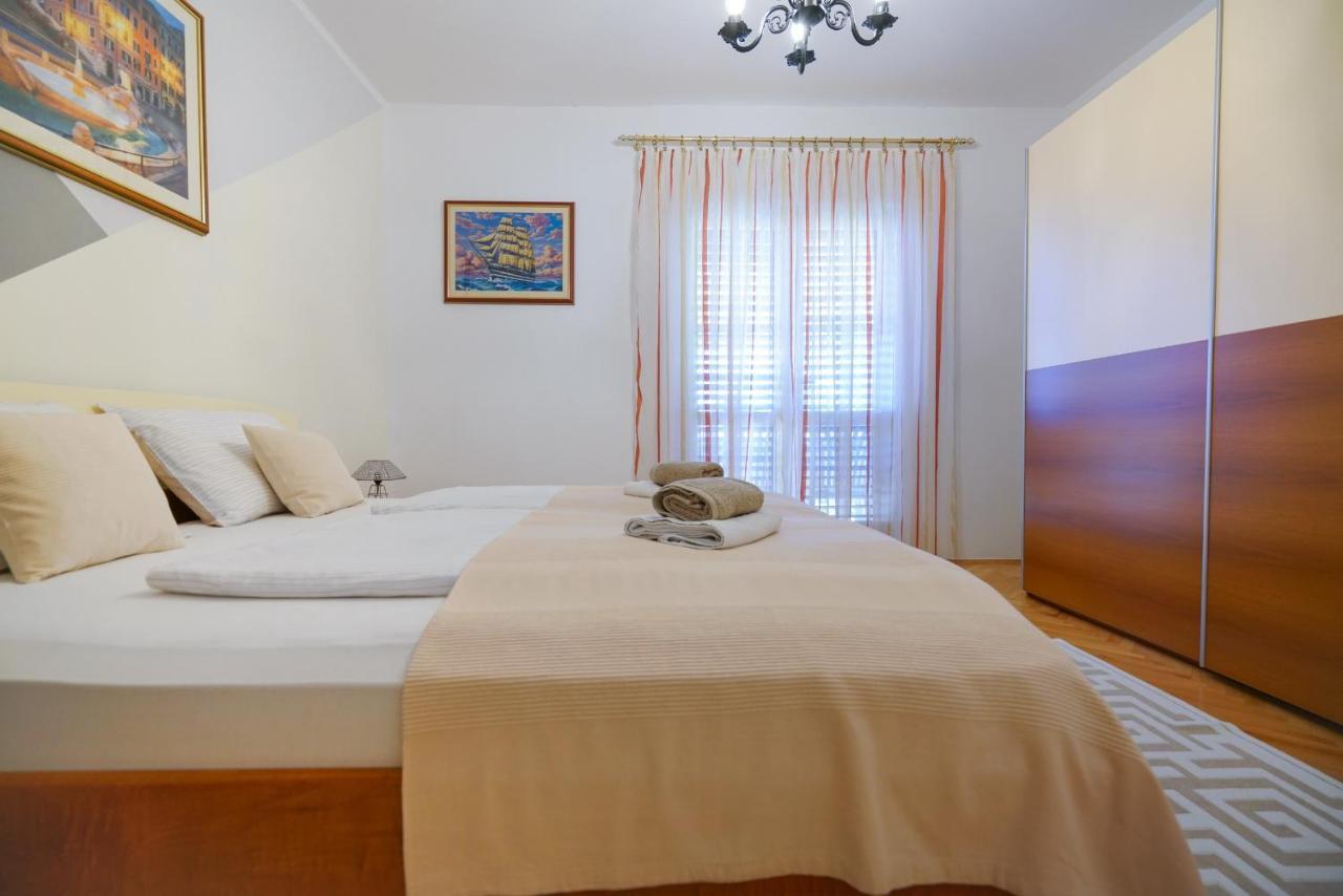 Apartment Jardin With Free Cowered Parking ซาดาร์ ภายนอก รูปภาพ
